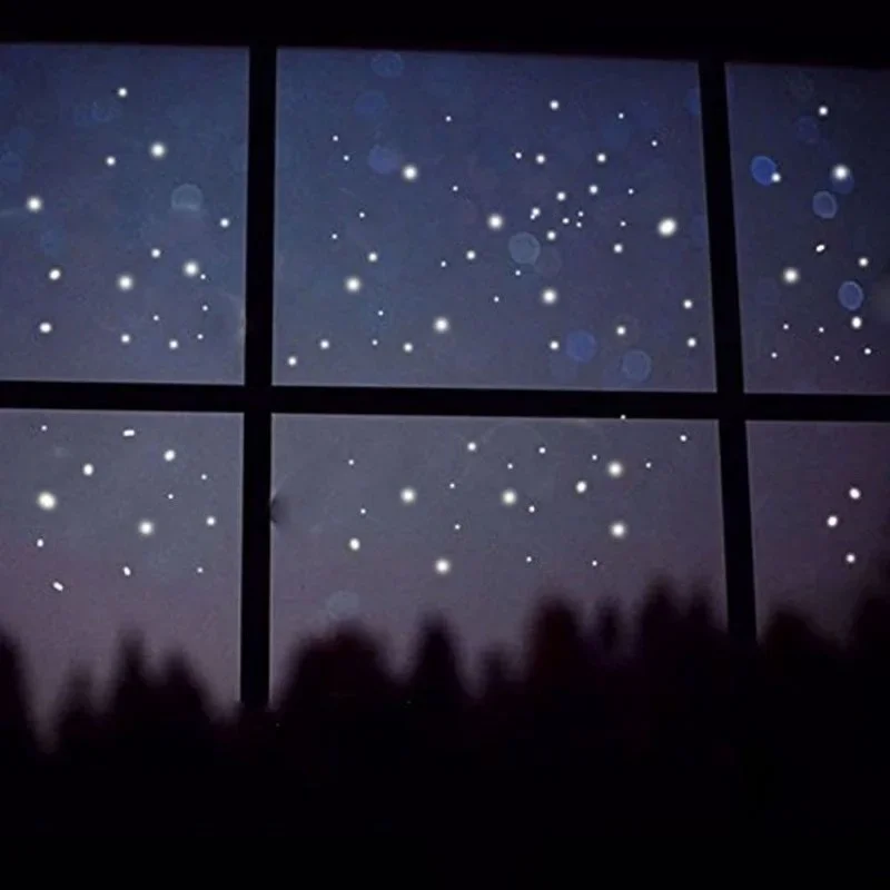 ملصقات جدارية مضيئة جديدة 407  - مراجعة Glow In Dark Stars وسعره