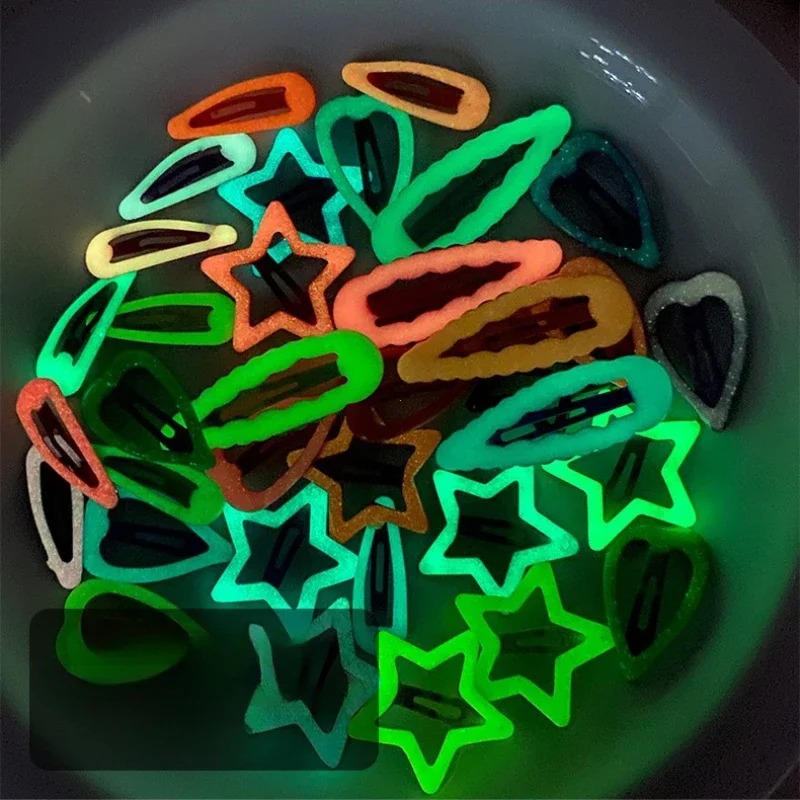 10 قطع من دبابيس الشعر الملونة - مراجعة Glow In Dark Stars وسعره