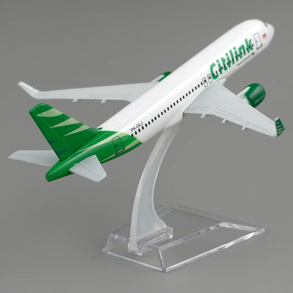 1/400 طائرات اندونيسيا Citilin - مراجعة Kids Toys Indonesia وسعره